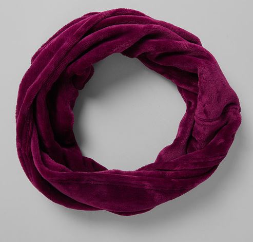 WOMEN’S LUXE FUR INFINITY SCARF