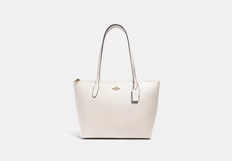 TRAVELERS CLUBSkyline Collection 20″ Rolling Carry-On with 360 Degree 4-Wheel System