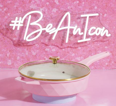 Paris Hilton 4 Quart Cast Aluminum Jumbo Cooker, Pink