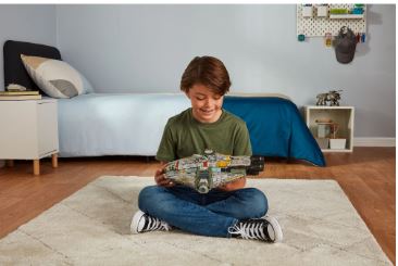 Star Wars Micro Galaxy Ghost 15″ Vehicle w/ Motion-Activated Lights, Sounds & 4 Micro Figures
