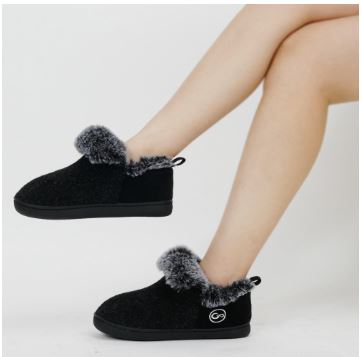 Hot Wheels Action Vertical-8 Jump Track Set with 1:64 Scale Toy Car, 2-ft Tall Track, 37.01 in