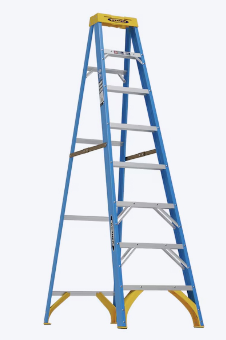 Werner FS100 8-ft Fiberglass Type 1- 250-lb Load Capacity Step Ladder