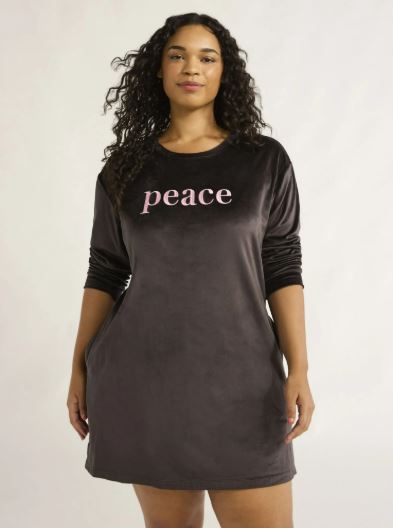 AWQM Dining Room Table Set, Kitchen Set with 2 Benches, Ideal for Home, and Room, Breakfast, 43.3×23.6×28.5 inches, Benches 38.5×11.8×17.5 Beige