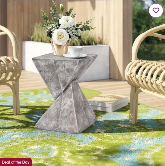 Laskie Litter Box Enclosure