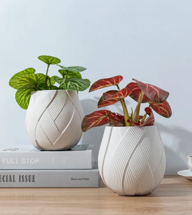 Antonije Tie Dye Shag Area Rug in Gray