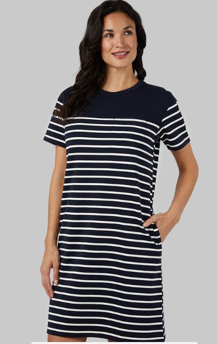 WOMEN’S LUXE KNIT POCKET DRESS