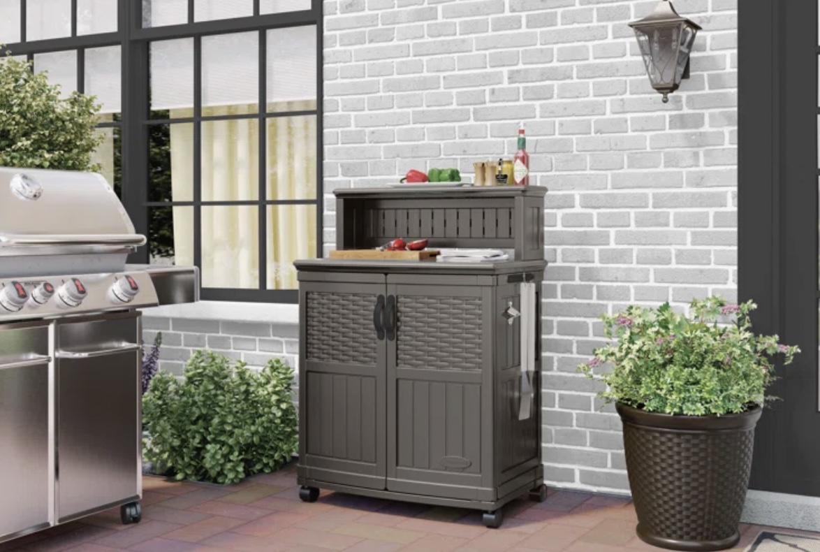 Up to 70% Off Top-Brand Women’s Sandals from Shoebacca