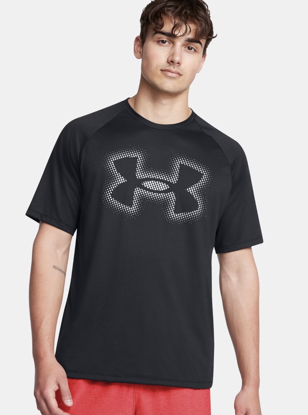 UA Tech™Men’s Short Sleeve