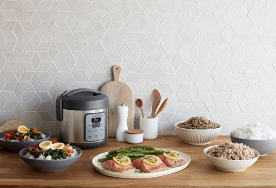 Nostalgia Retro Countertop Cotton Candy Machine