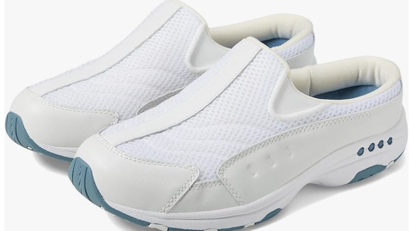 Traveltime Easy Spirit womens Traveltime Classic Clogs