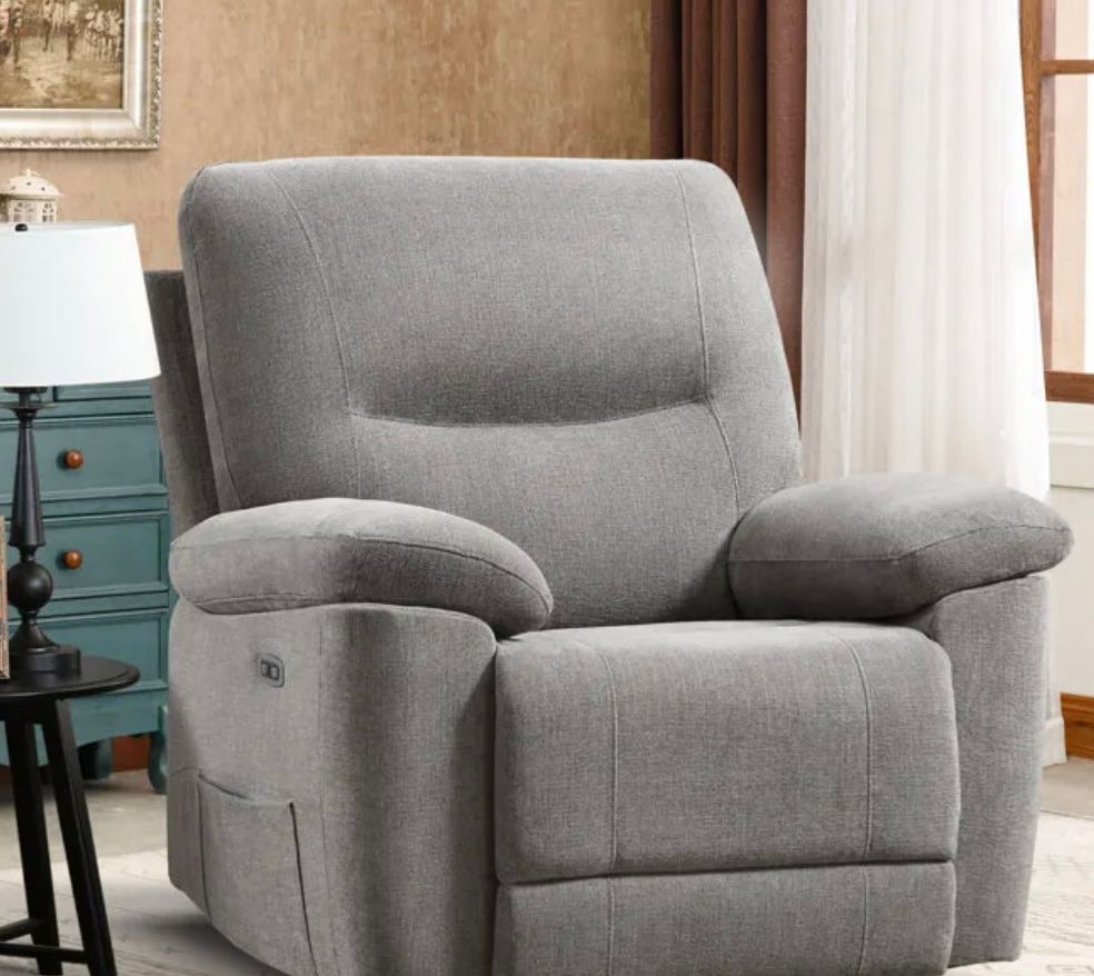 Lots more designer sunglasses up to 90% off