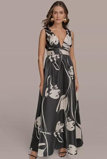 Women’s Printed V-Neck Sleeveless Gown