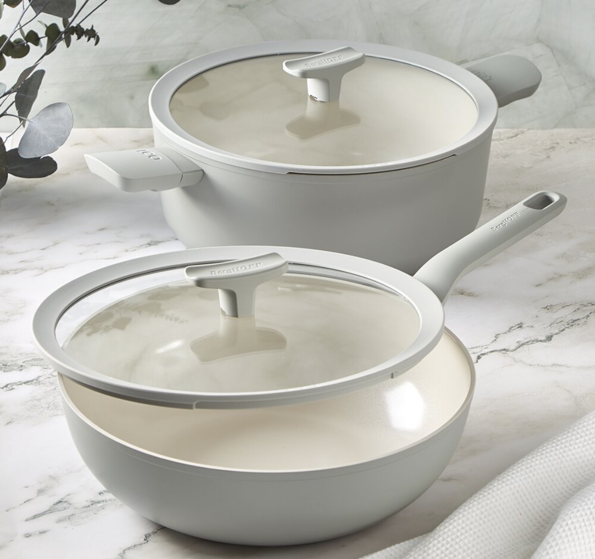 BergHOFF Balance Nonstick Ceramic 11″ Wok Pan