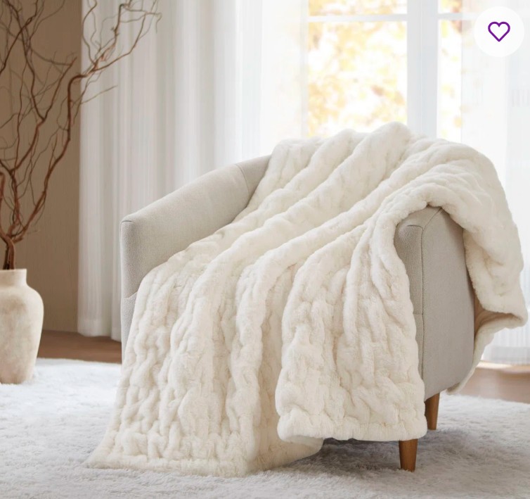 Ivory Ruched Fur Throw 50×60″