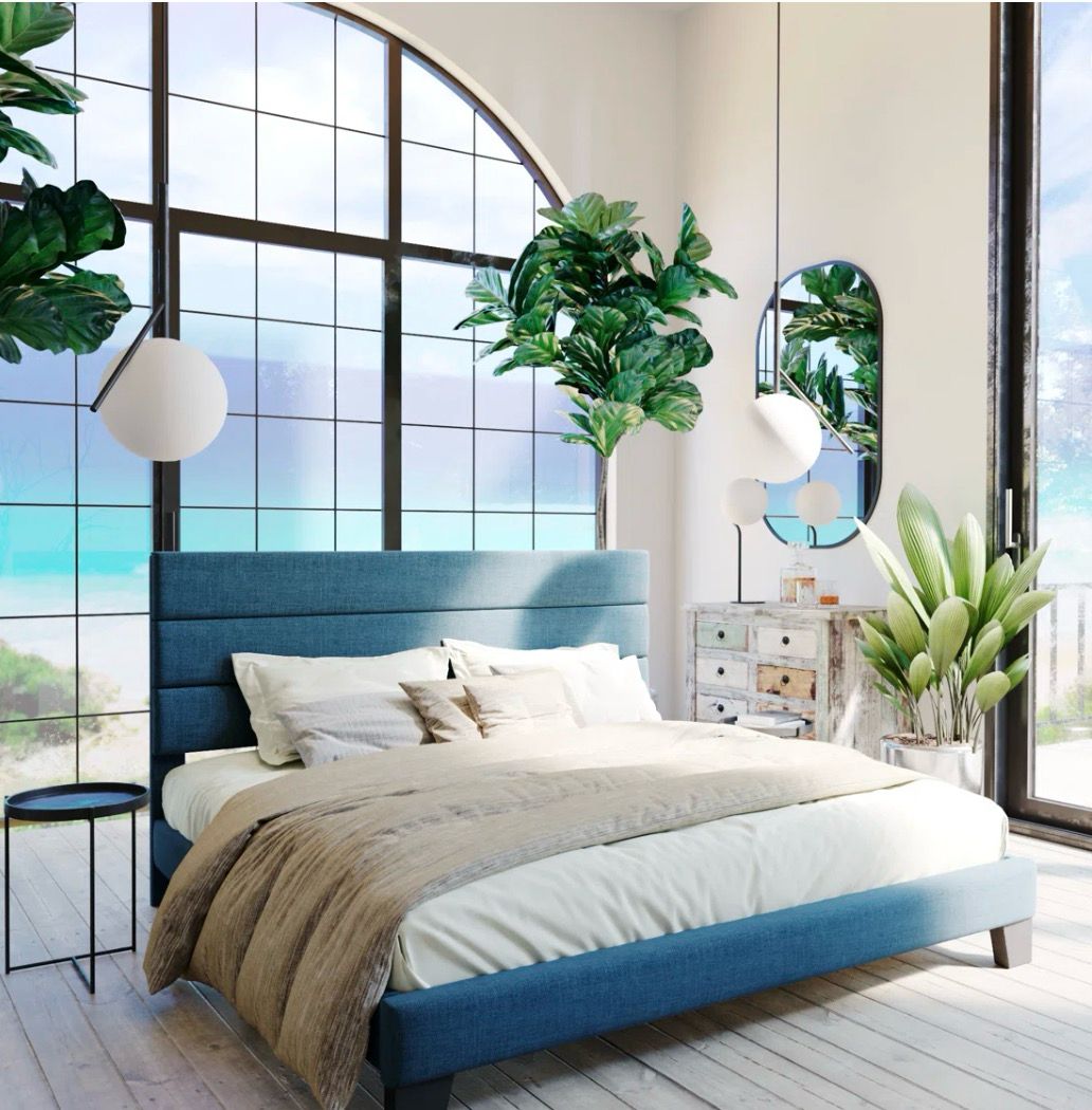 MEN’S HOODED SHERPA-LINED JACKET