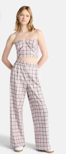 Lacoo 32″ Patio Square Fire Pit Table for Patio Backyard BBQ, Ice Storage with Mesh Lid, Poker and Cover, Black