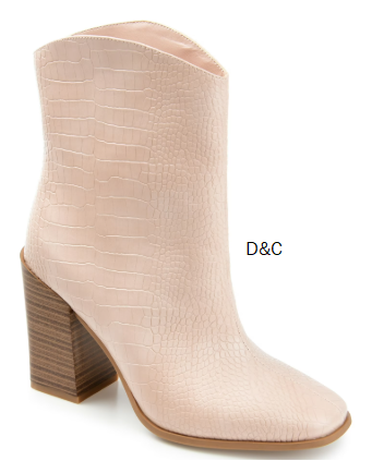 Journee Womens Brekinn Pull On Stacked Heel Booties