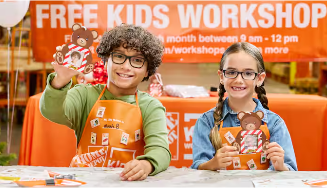 Ninja Classic Blender, 1000 Watts, 3 Speeds, Smoothies, 72 Oz. Pitcher, Total Crushing Blades, Dark Gray BE200