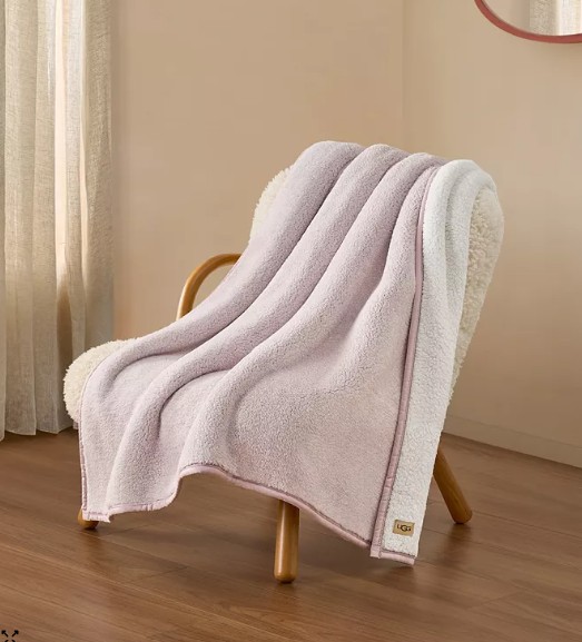 Women’s Hooded Packable Puffer Coat