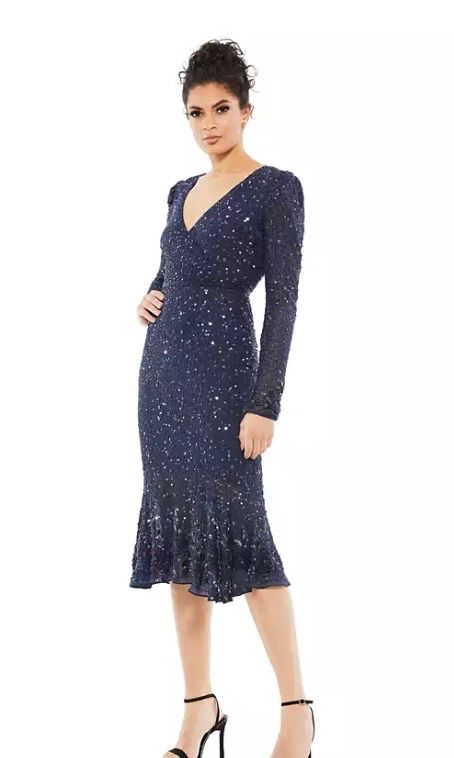 Sale on Women’s Holiday Dresses