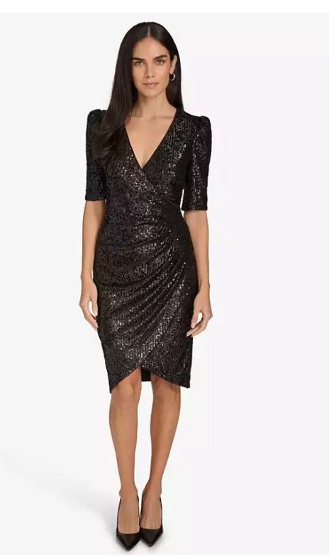 Aristides Upholstered Flip Top Storage Bench with Two Pillows