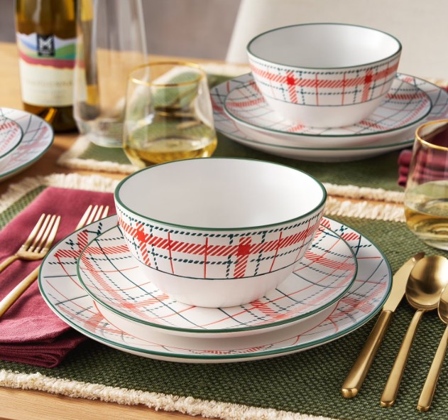 Member’s Mark 12-Piece Stoneware Holiday Dinnerware Set