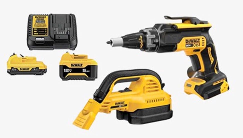 Chuck E. Cheese Family Play & Pizza Package still available