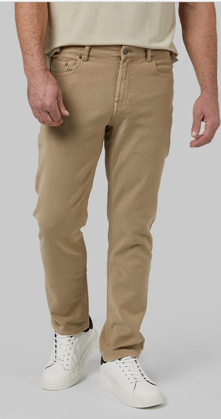 JCPenney: Fashion Sandals from $15