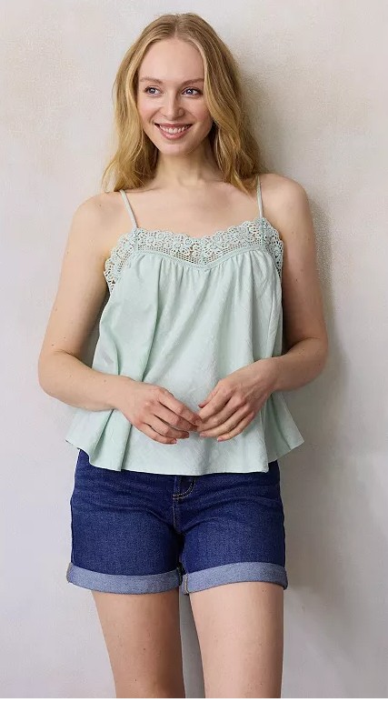 Women’s LC Lauren Conrad Lace Trim Knit Tank Top