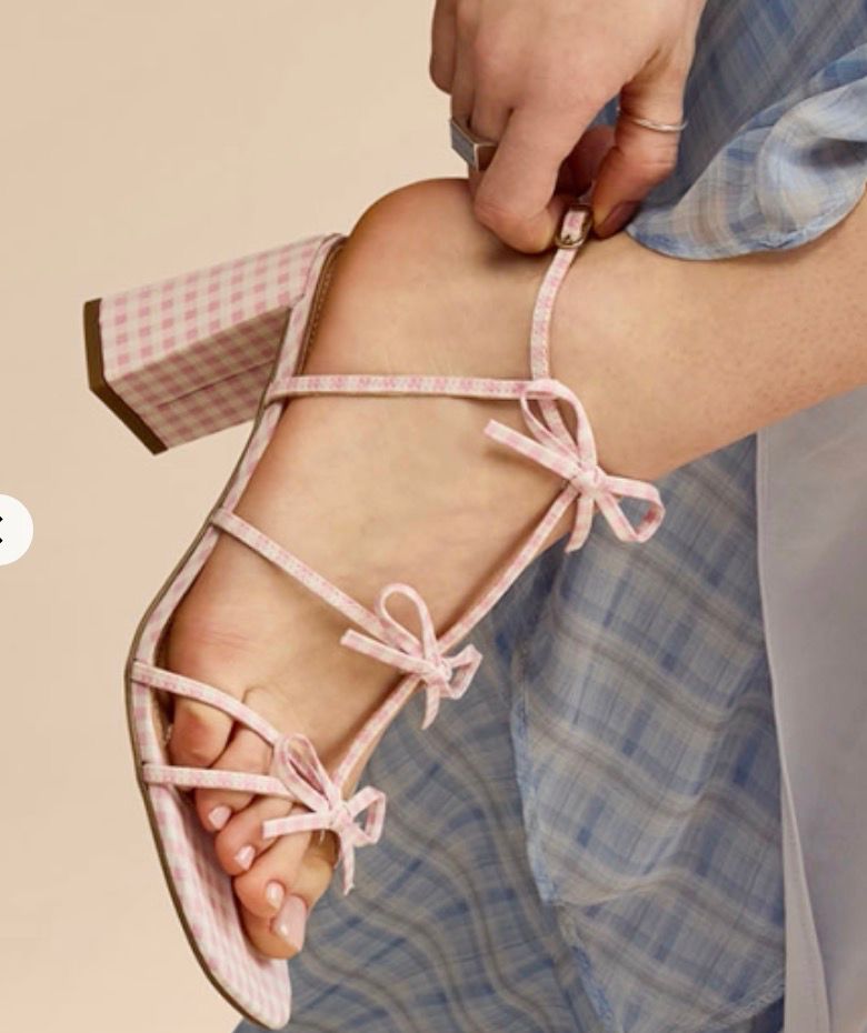 Snackle Box Container with Lid, Portable Divided Serving Tray for Charcuterie Candy Fruit & Veggie, Dishwasher Safe for Picnic Party Entertaining