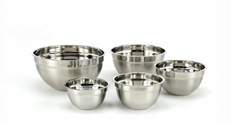 TINANA Mixing Bowls Set, 5 PCS Stainless Steel Mixing Bowls, Metal Nesting Storage Bowls for Kitchen, Size 4.5, 3, 2, 1.5, 0.75 QT, Great for Prep, Baking, Serving
