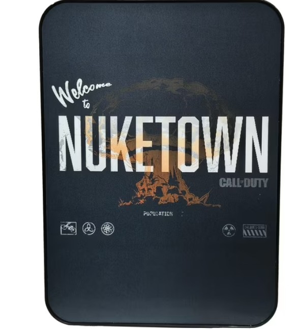 Call of Duty Nuketown Lenticular 4L 6-Can Mini Fridge, Black
