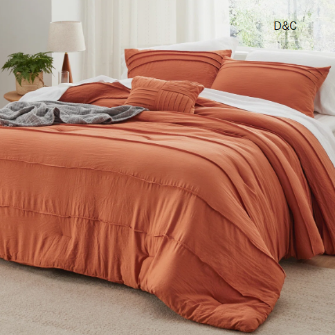 Bedsure Boho Comforter Set – Pinch Pleat Design for All Seasons, Soft Bedding Kit