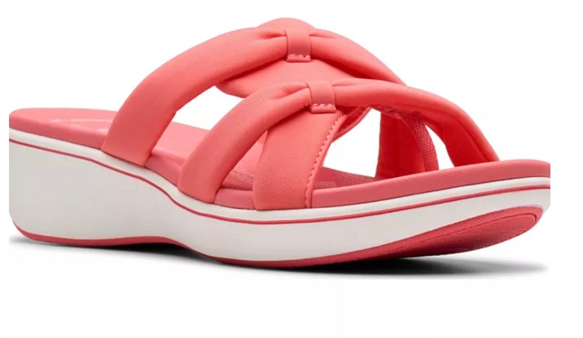 Cloudsteppers Breeze Rae Cam Slip-On Flat Sandals