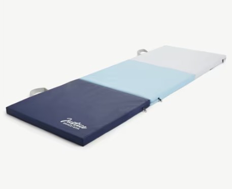 Justice 6′ Three Folding Gymnastics Mat with Carry Handles, Multi Color, Blue, 1.5-inch Thickness