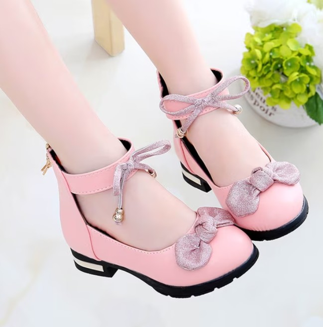 purcolt 3-12 Years Girls Dress Shoes with Bow, Mary Jane Shoes for Little/Big Girls, Closed Toe Heels Princess Shoes Pump Shoes for School Wedding Party