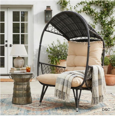 Wicker Outdoor Lounge Chair
