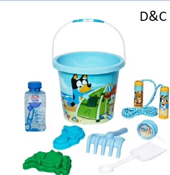 Little Kids Bluey Summer Fun Set. Bluey 7PC Beach Bucket. Ages 3 & Up