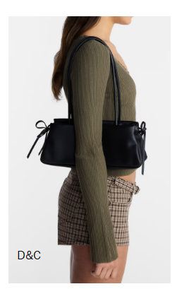 No Boundaries Women’s Bow Shoulder Bag, Black