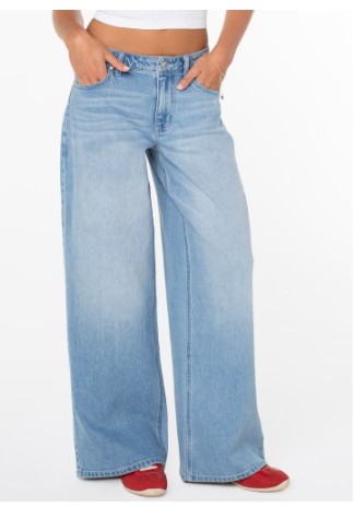 Celebrity Pink Women’s and Women’s Plus Slouchy Wide Leg Jean with Back Buckle, Sizes 1-24