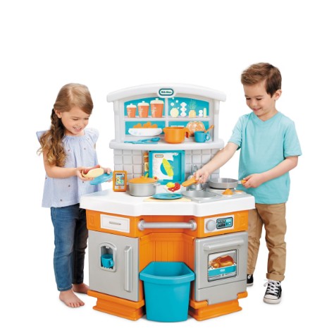 Little Tikes Home Grown Kitchen Set – Role Play Realistic Kid Playset