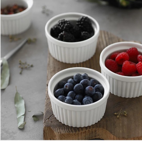 DOWAN Round Ceramic 6 Piece Crème Brulee Dish Bakeware Set (Set of 6)
