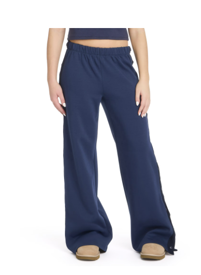 Mills by Millie Bobby Brown Women’s Side Snap Pants, Sizes XXS-4X