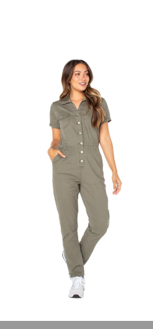 Celebrity Pink Women’s Juniors Slim Fit Boilersuit